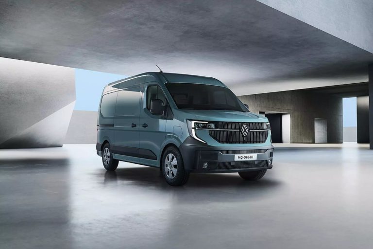 Renault Master Minibüse Dönüşüm Projesi